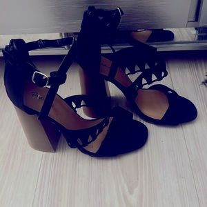 Black Peka Boo Heels